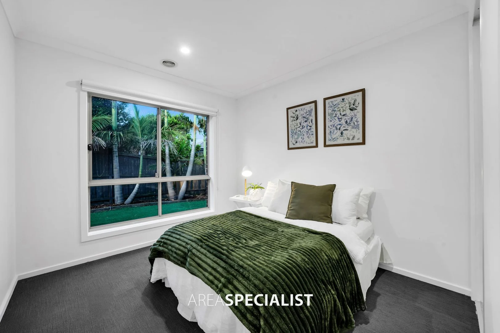Additional image 10 of 33 John Russell Road, Cranbourne West VIC 3977