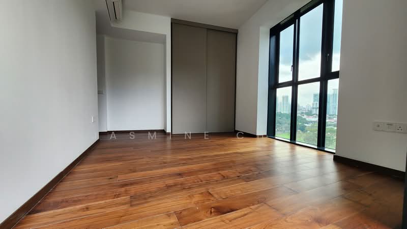 1 Pearl Bank photo 4