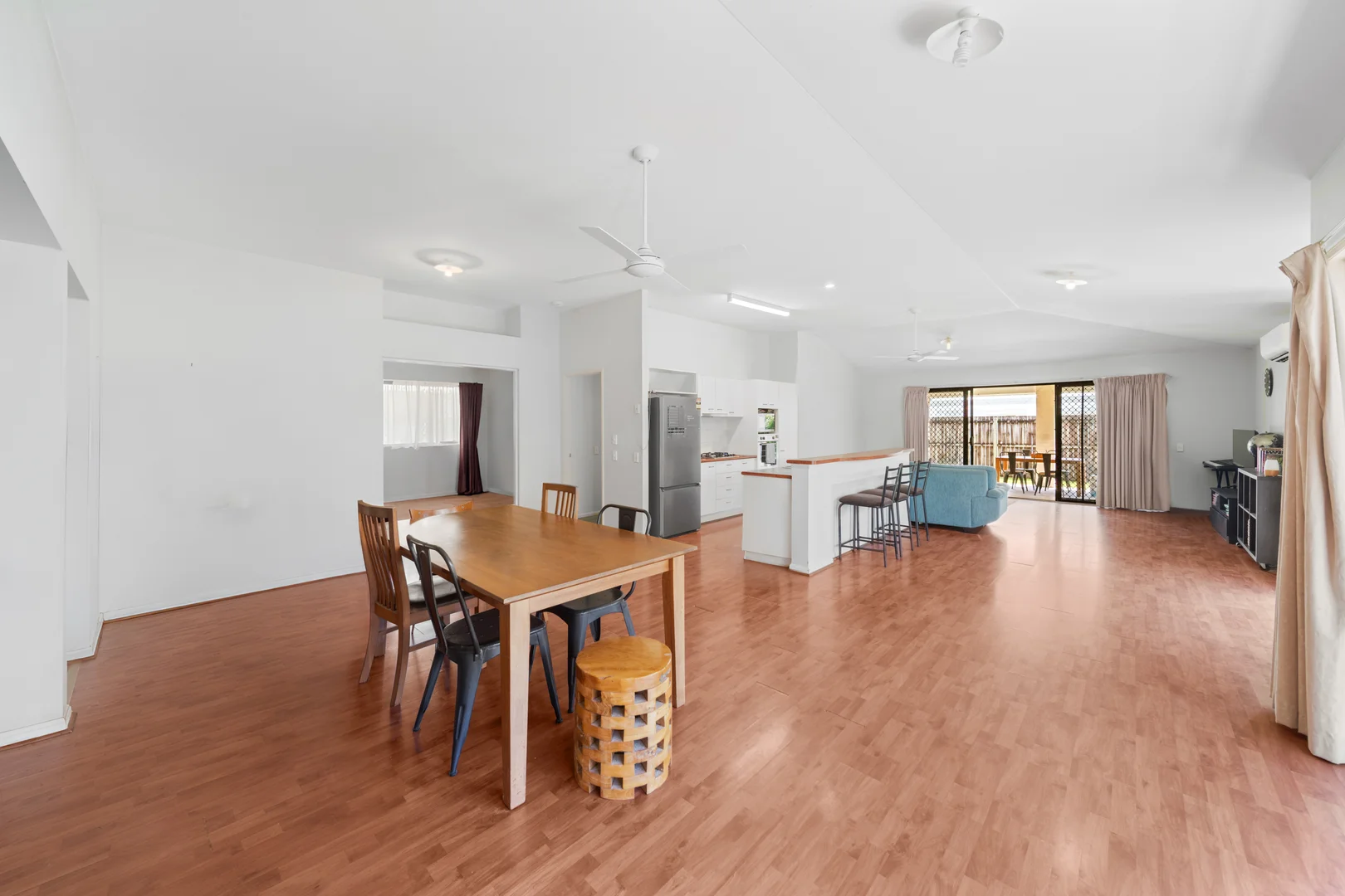 23 Dorian Crescent, Sippy Downs QLD 4556 photo 2