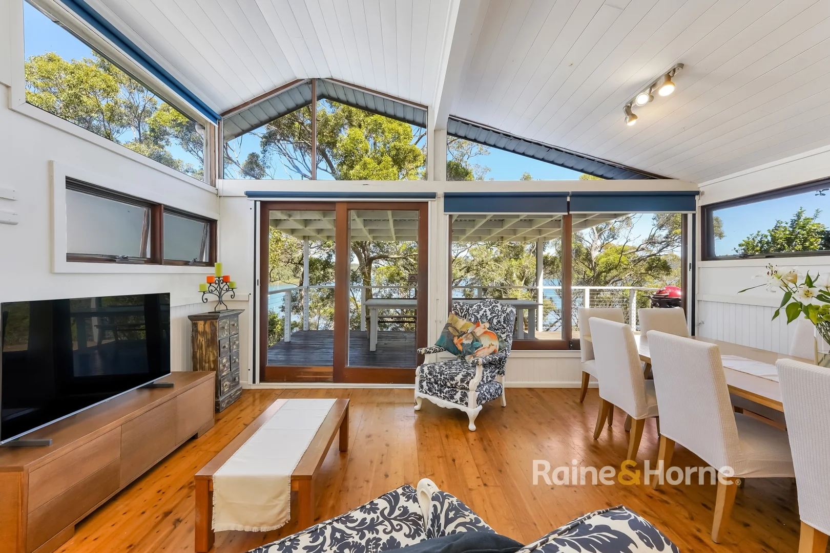 14 Fishermans Parade, Daleys Point NSW 2257