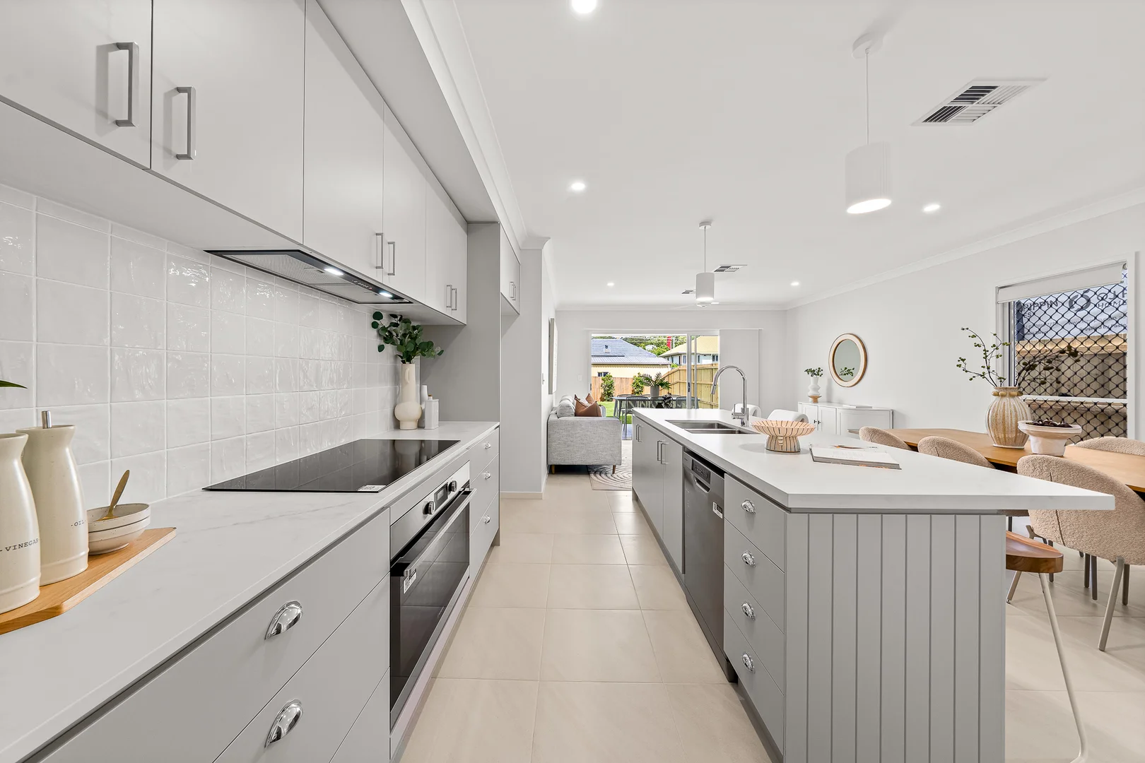 Additional image 2 of 33A Howsan Street, Mount Gravatt East QLD 4122
