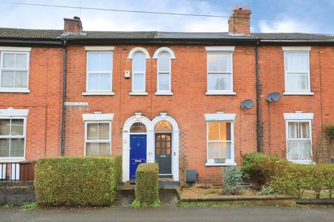 Larches Lane, Wolverhampton WV3