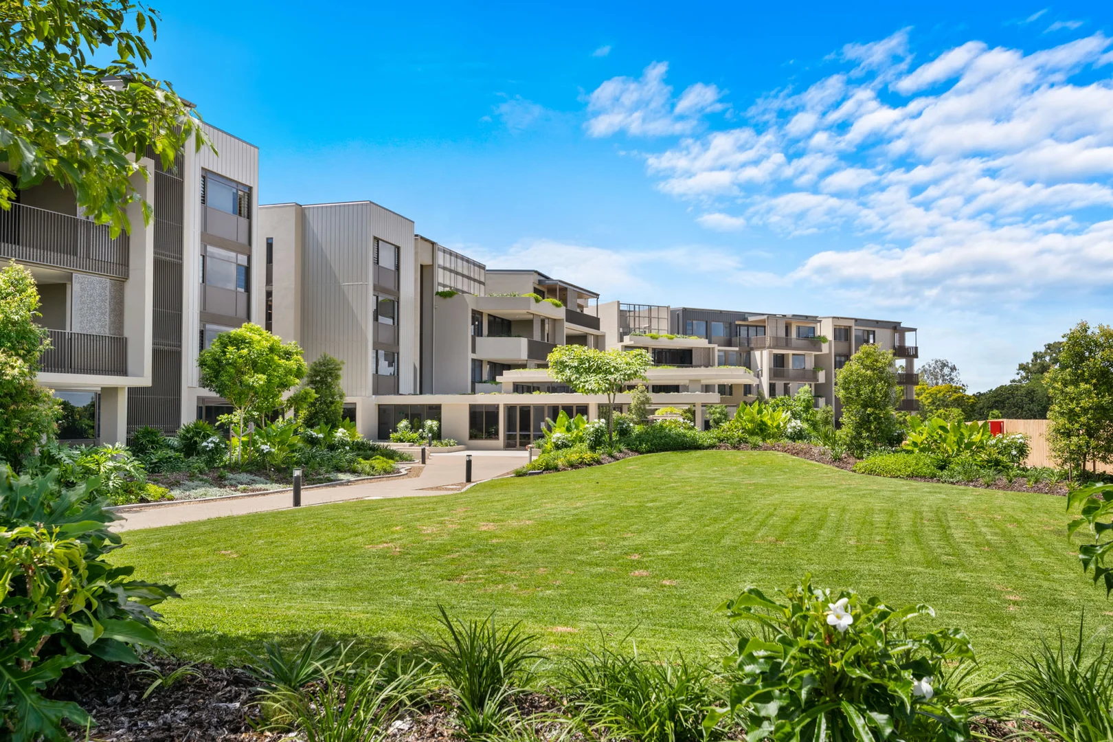 Additional image 10 of Two Bed/135 Meiers Road, Indooroopilly QLD 4068