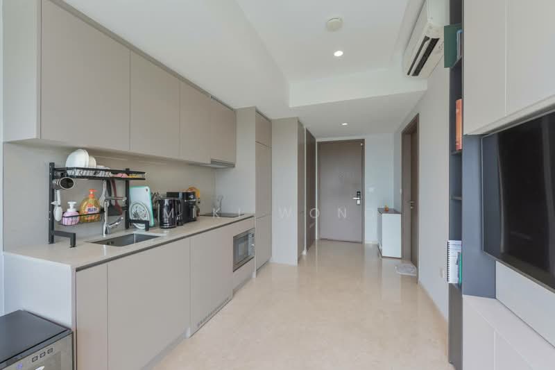 Additional image 2 of 10 Siglap Link