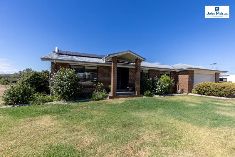86 Lake Inverell Drive, Inverell NSW 2360