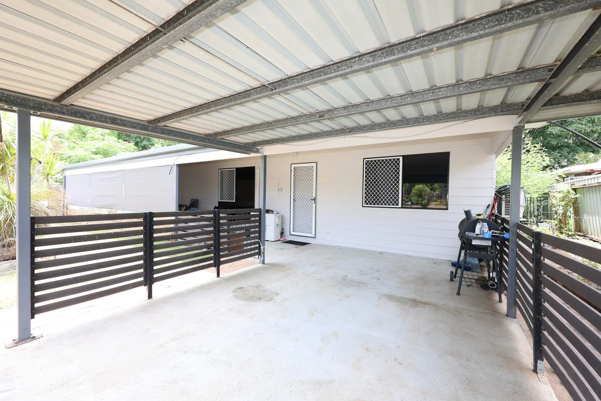 1 Buxton Drive, Gracemere QLD 4702 photo 5