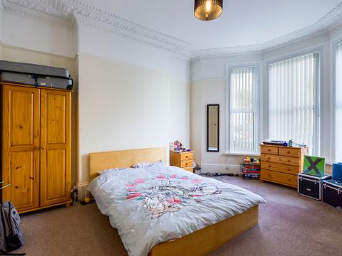 Salisbury Road, St Judes PL4, Room to rent