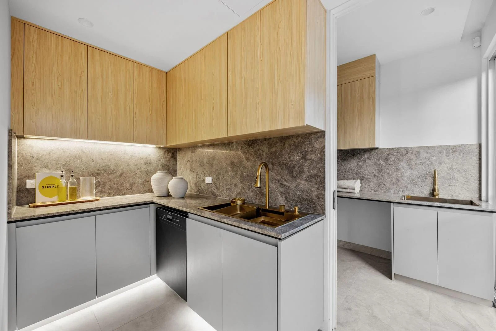 Additional image 9 of 272 Warrigal Road, Glen Iris VIC 3146