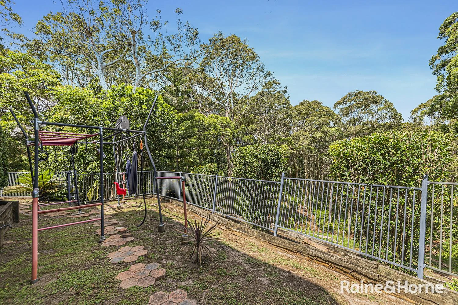 Additional image 31 of 18 Sunrise Close, Belmont North NSW 2280