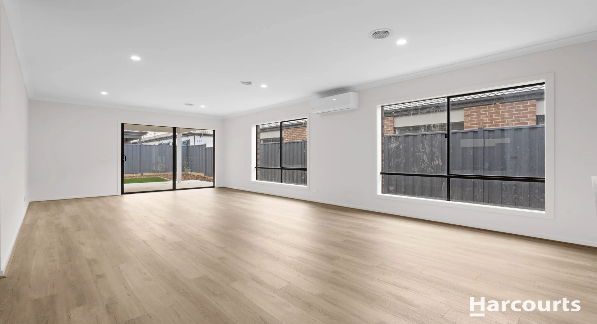 Additional image 3 of 10 Evora Road, Clyde VIC 3978