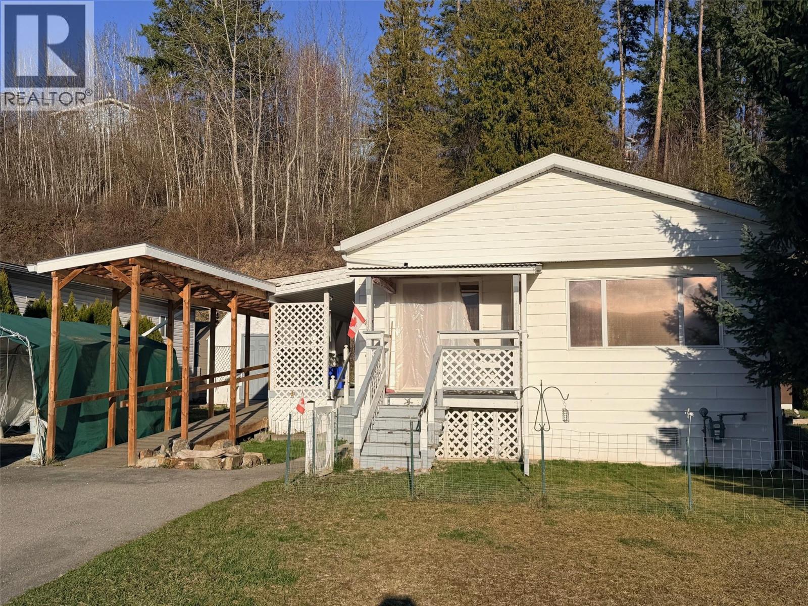 445 6th Avenue N Unit# 41