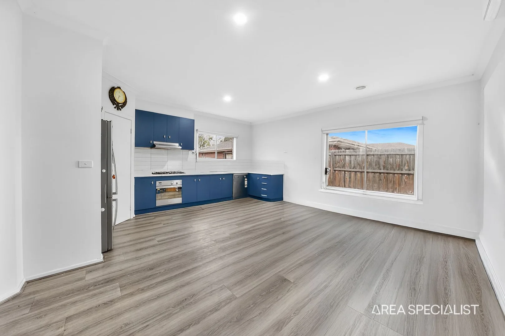 3/2-4 Rutman Close, Werribee VIC 3030 photo 5