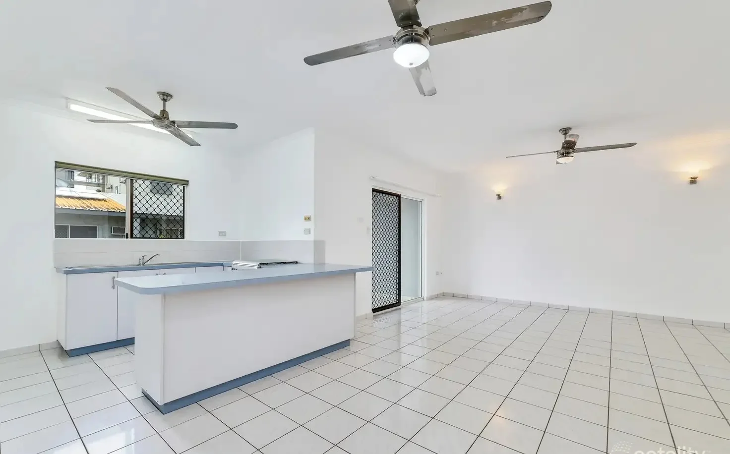 Additional image 10 of 4/15 Undoolya Street, Tiwi NT 0810