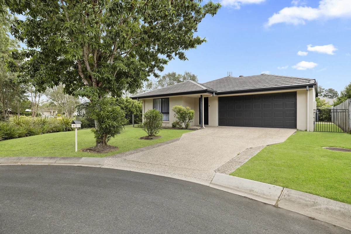 16 Fairy Wren Court, Beerwah QLD 4519