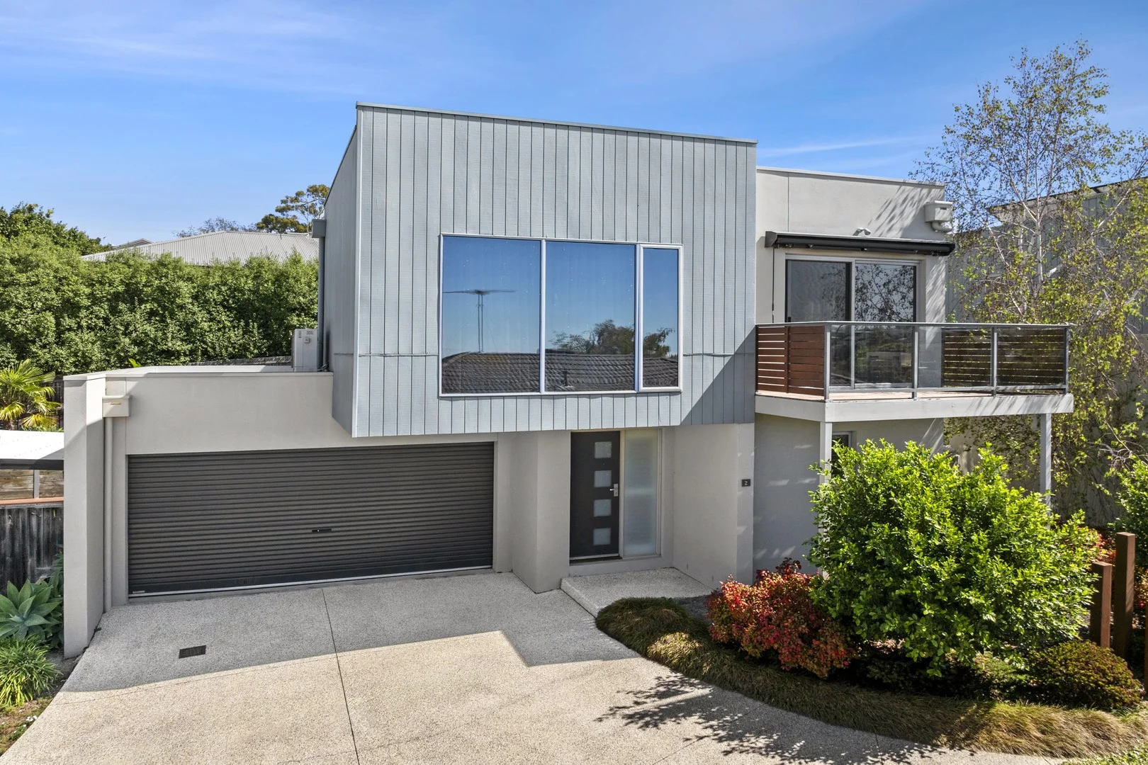 2/11 Thoroughbred Drive, Highton VIC 3216