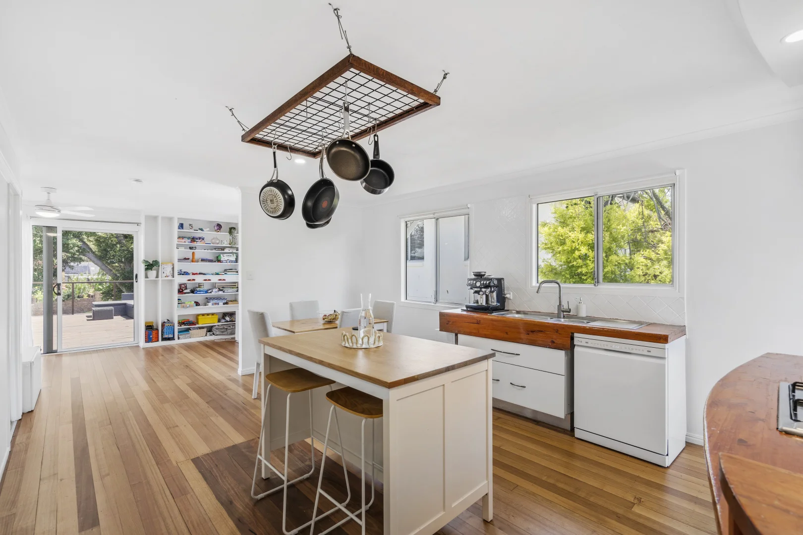 Additional image 7 of 260 Benowa Road, Benowa QLD 4217
