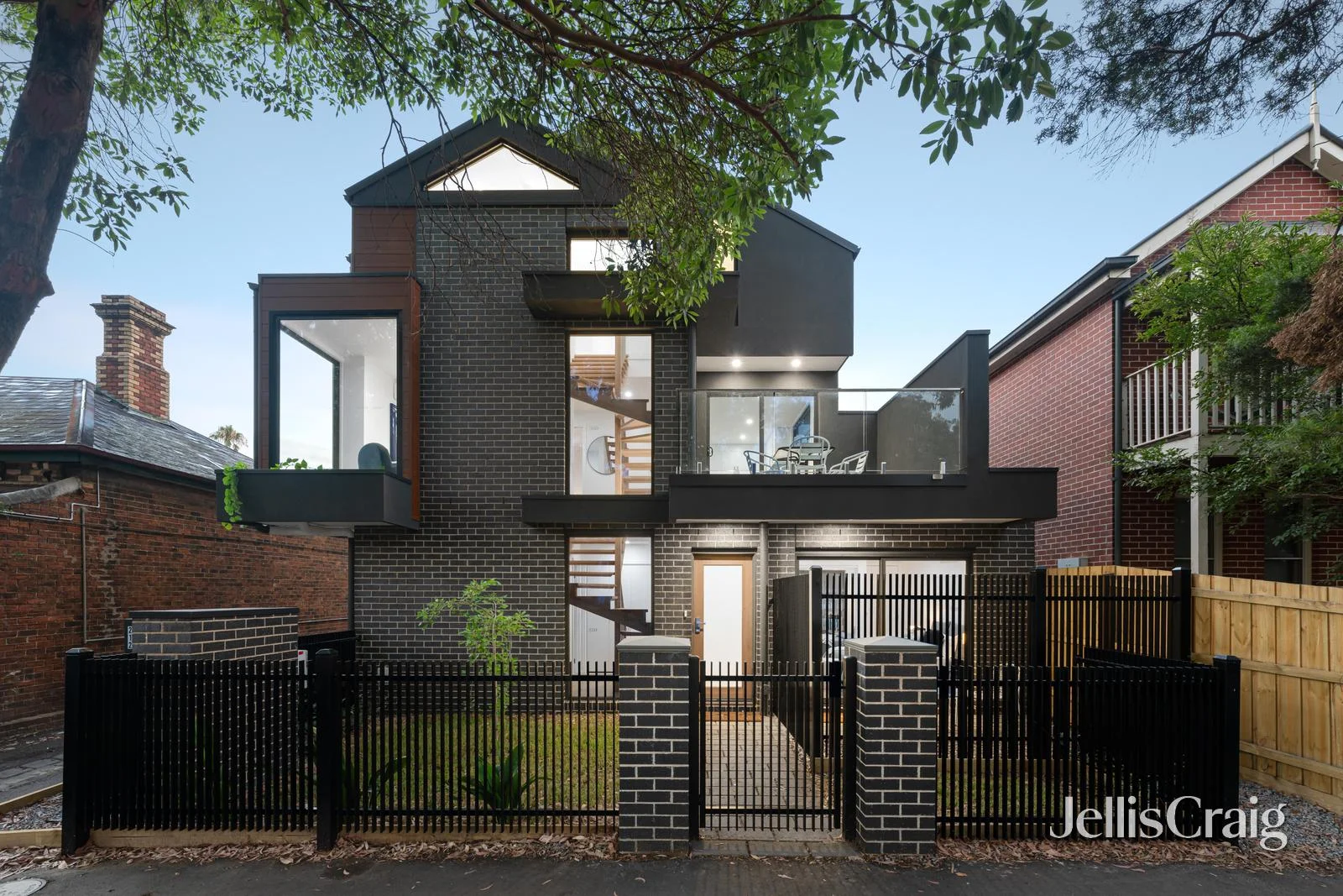 1/212 Barkly Street, Brunswick VIC 3056