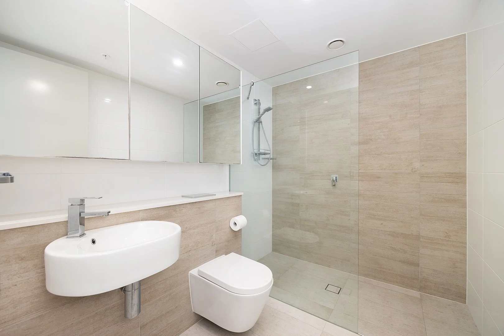 Additional image 7 of 1602/2 Como Crescent, Southport QLD 4215