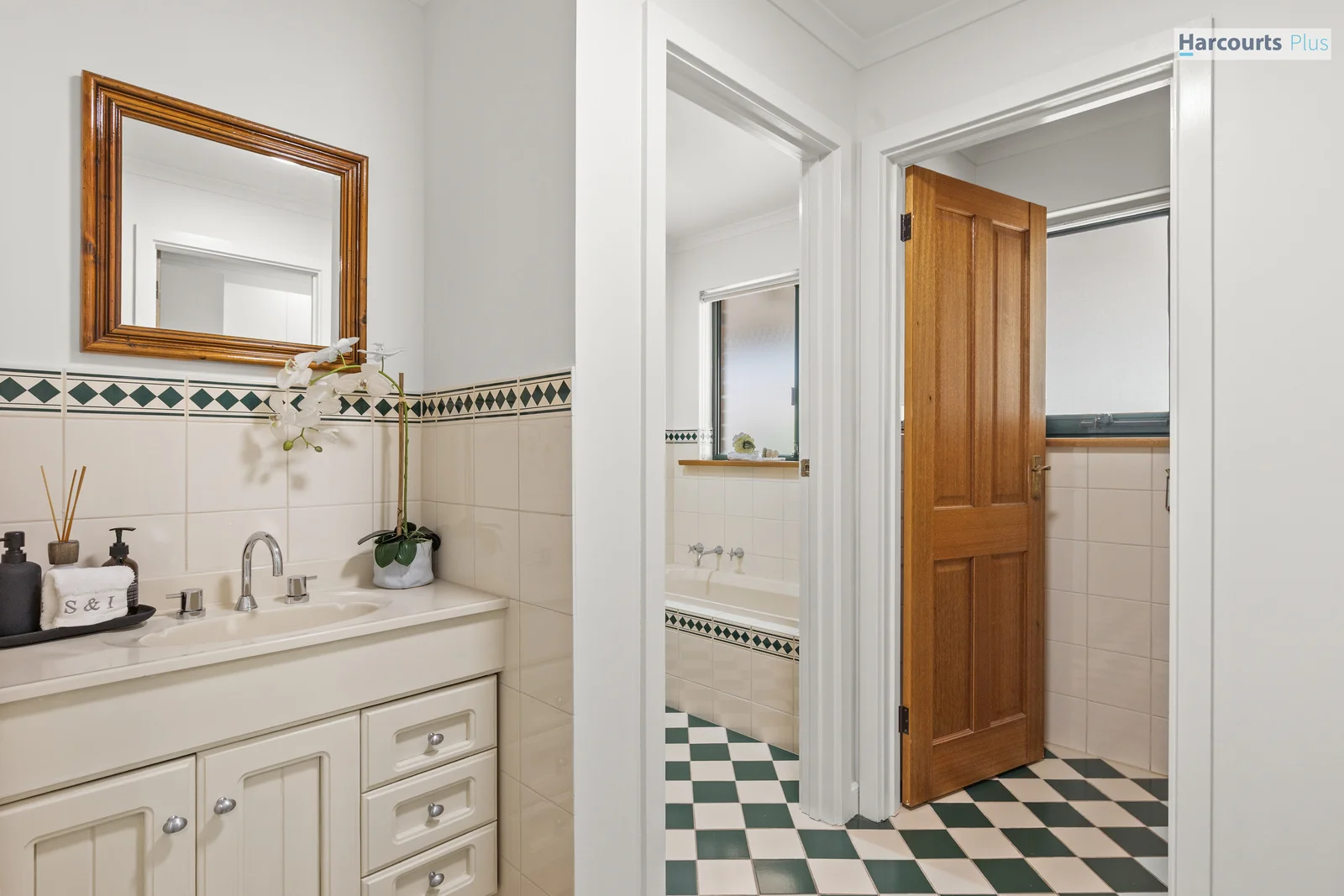 Additional image 15 of 30 Brett Crescent, Hallett Cove SA 5158