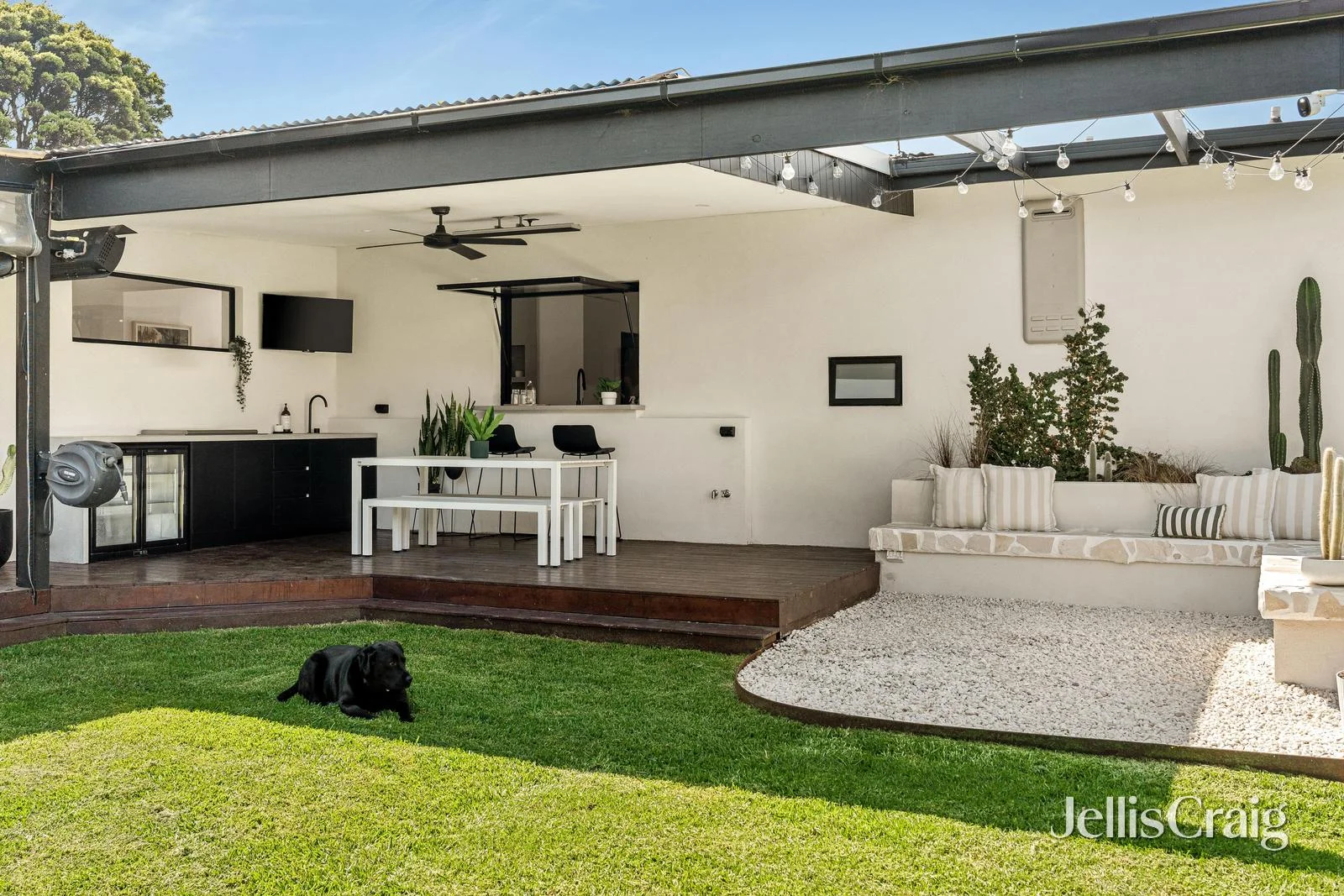 Additional image 18 of 6 Thomas Court, Parkdale VIC 3195