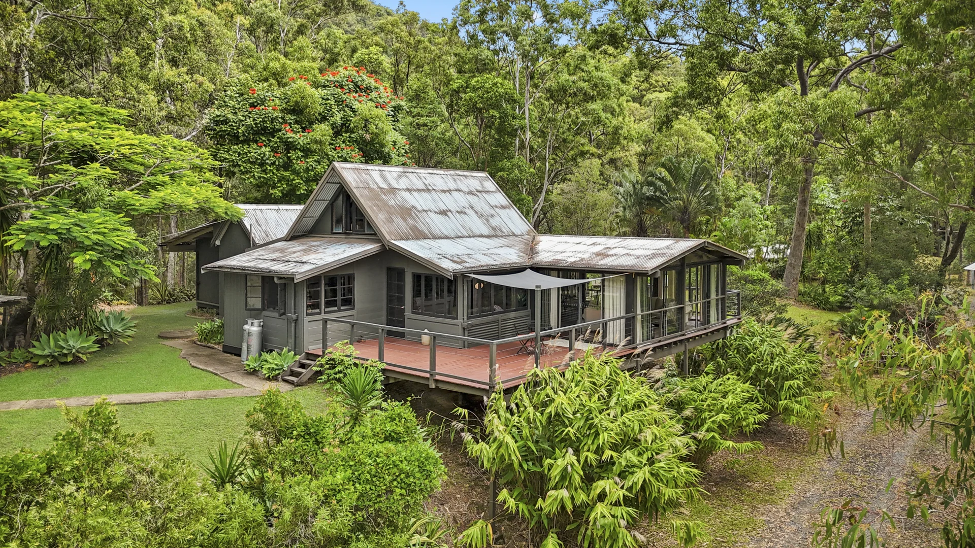Additional image 6 of 14 King Parrot Court, Clagiraba QLD 4211