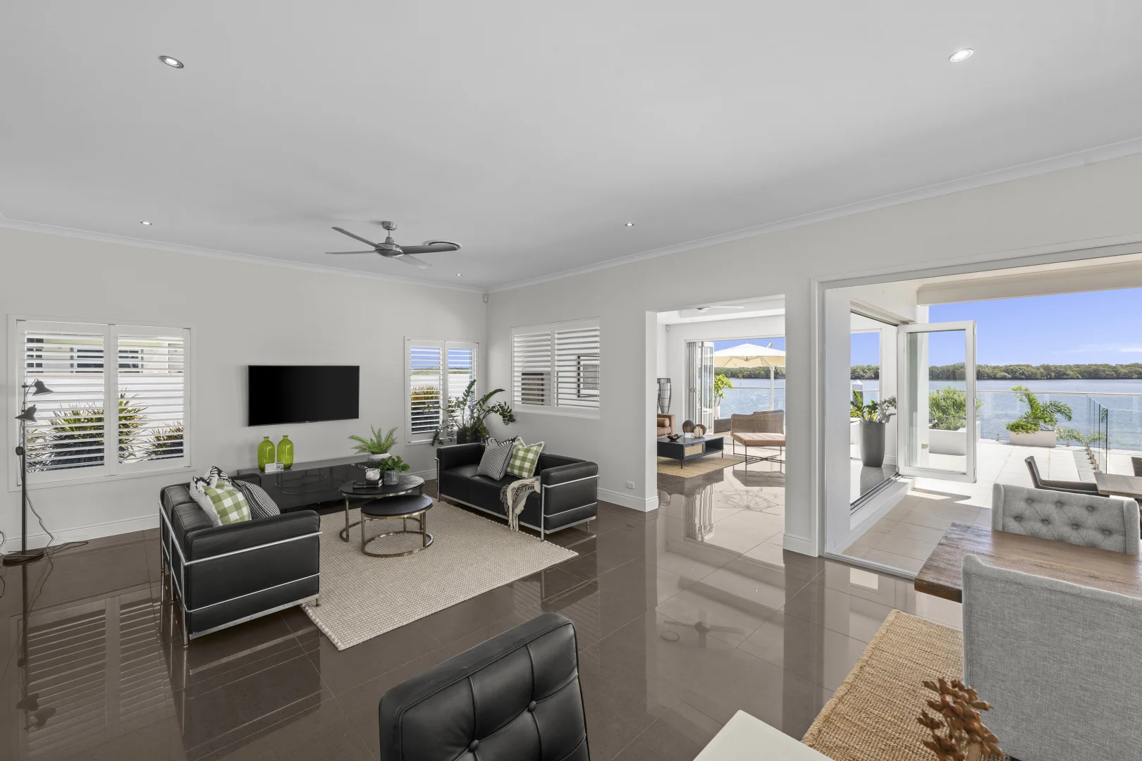 Additional image 12 of 23 Knightsbridge Parade West, Sovereign Islands QLD 4216