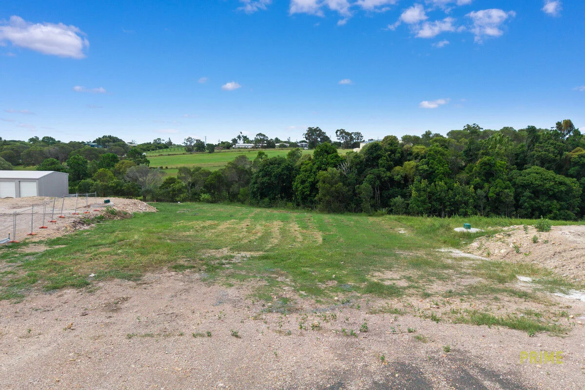 33 Hummock View Drive, Craignish QLD 4655 photo 5