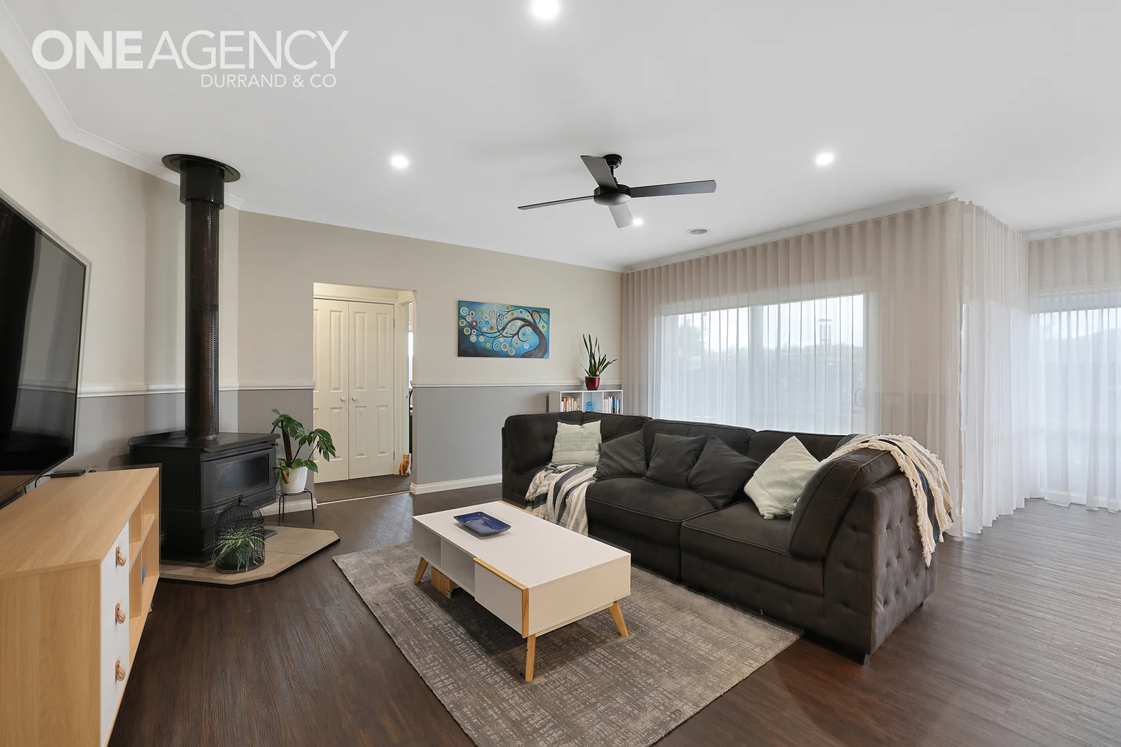 Additional image 3 of 14 Skipton Street, Drouin VIC 3818