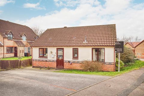 Amesbury Lane, Oakwood, Derby DE21