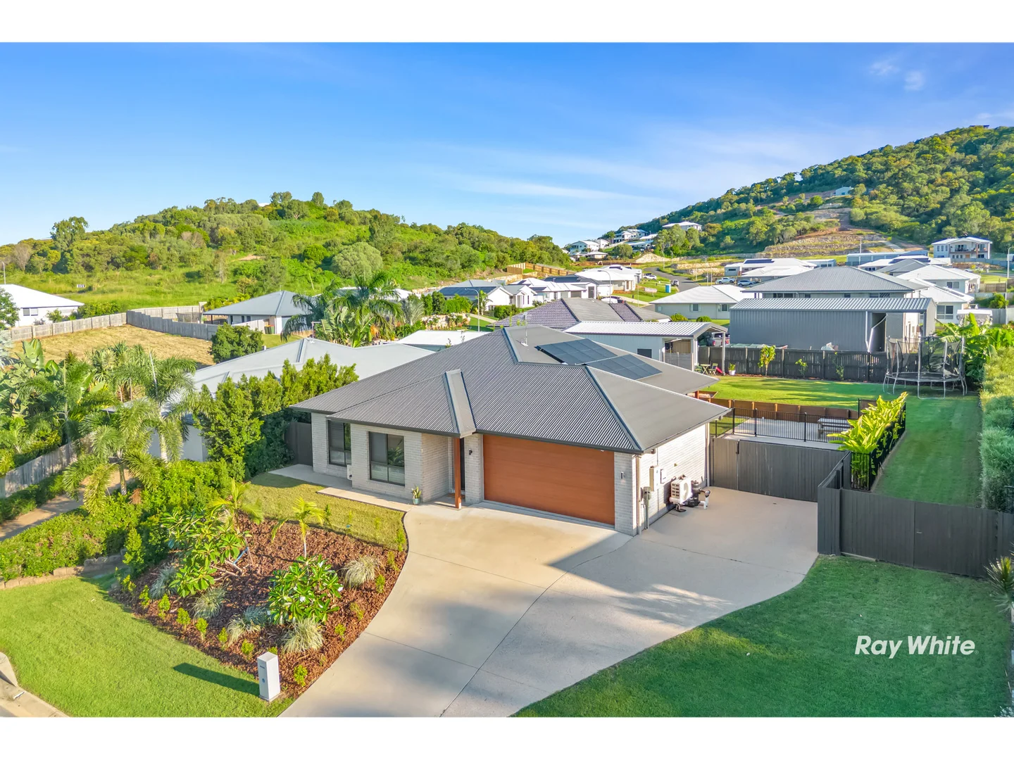 Additional image 24 of 3 Swains Avenue, Pacific Heights QLD 4703