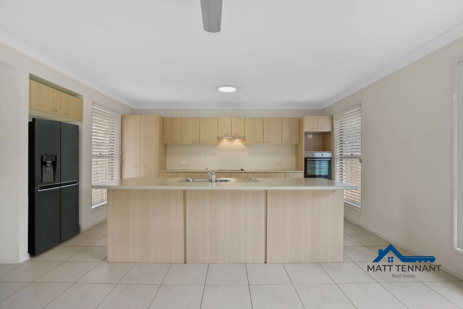 Additional image 3 of 9 Turquoise Street, Redland Bay QLD 4165