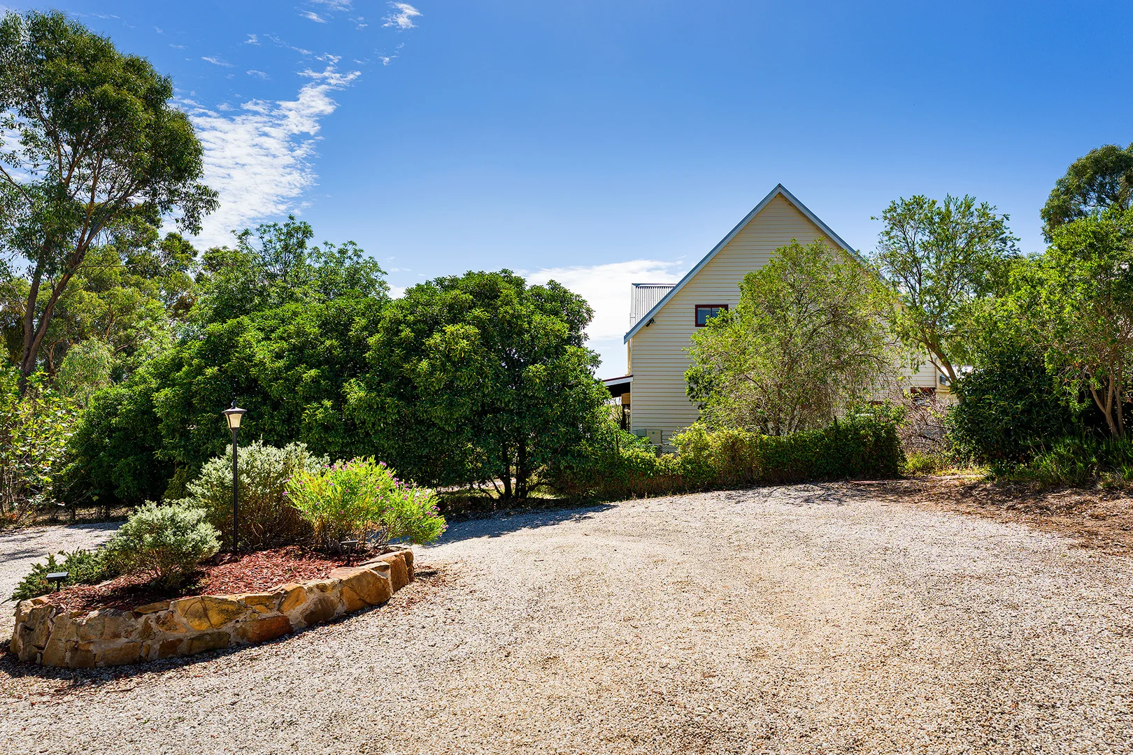 Additional image 19 of 16 Franzi Street, Guildford VIC 3451
