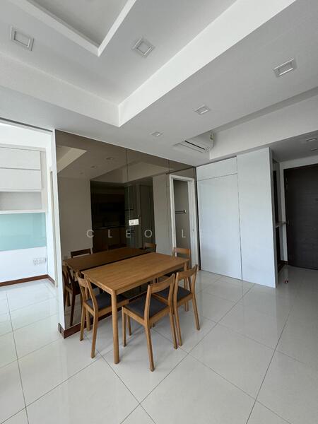 2 Marina Boulevard photo 4