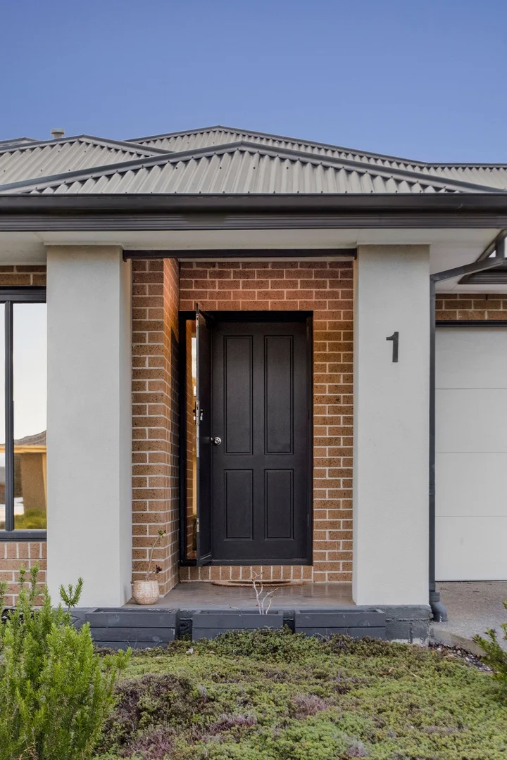 Additional image 2 of 1 Jindabyne Street, Armstrong Creek VIC 3217