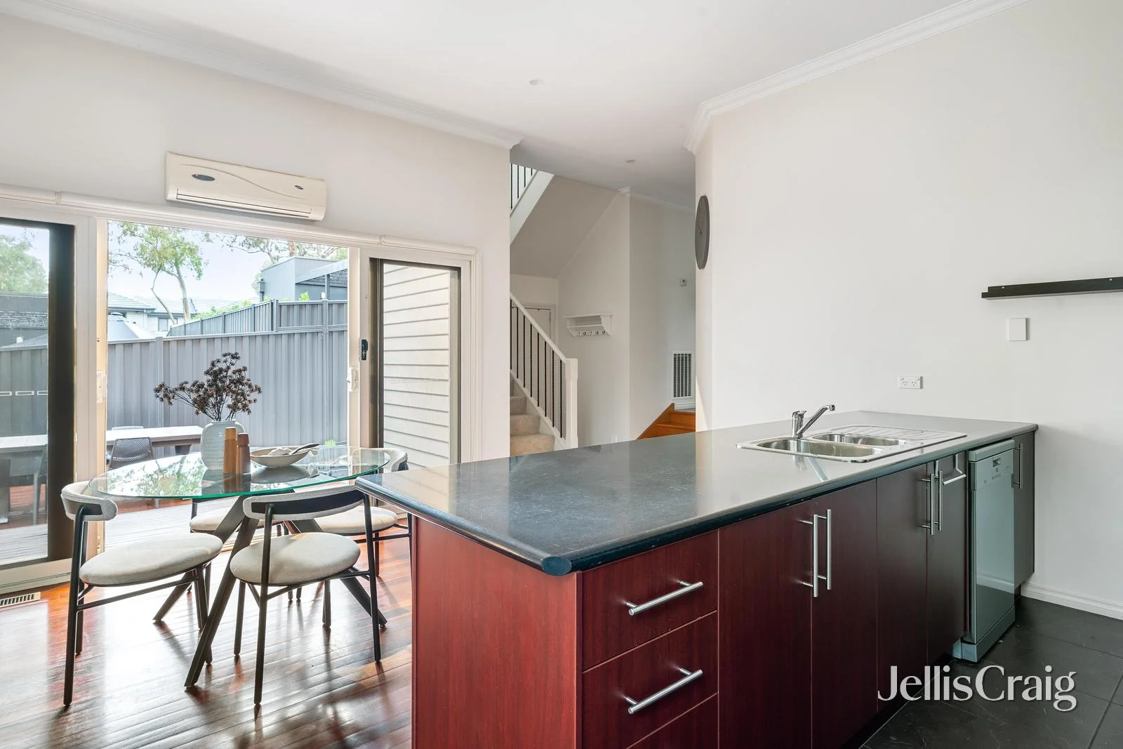 Additional image 4 of 1/87 Rattray Road, Montmorency VIC 3094