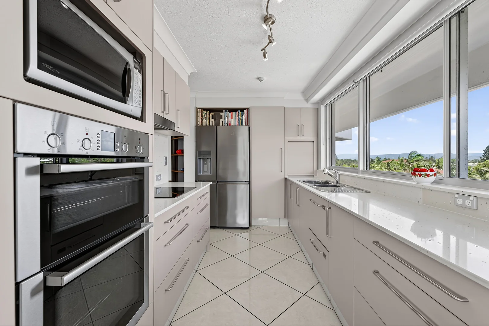 Additional image 5 of 501/21 Peninsular Drive, Surfers Paradise QLD 4217