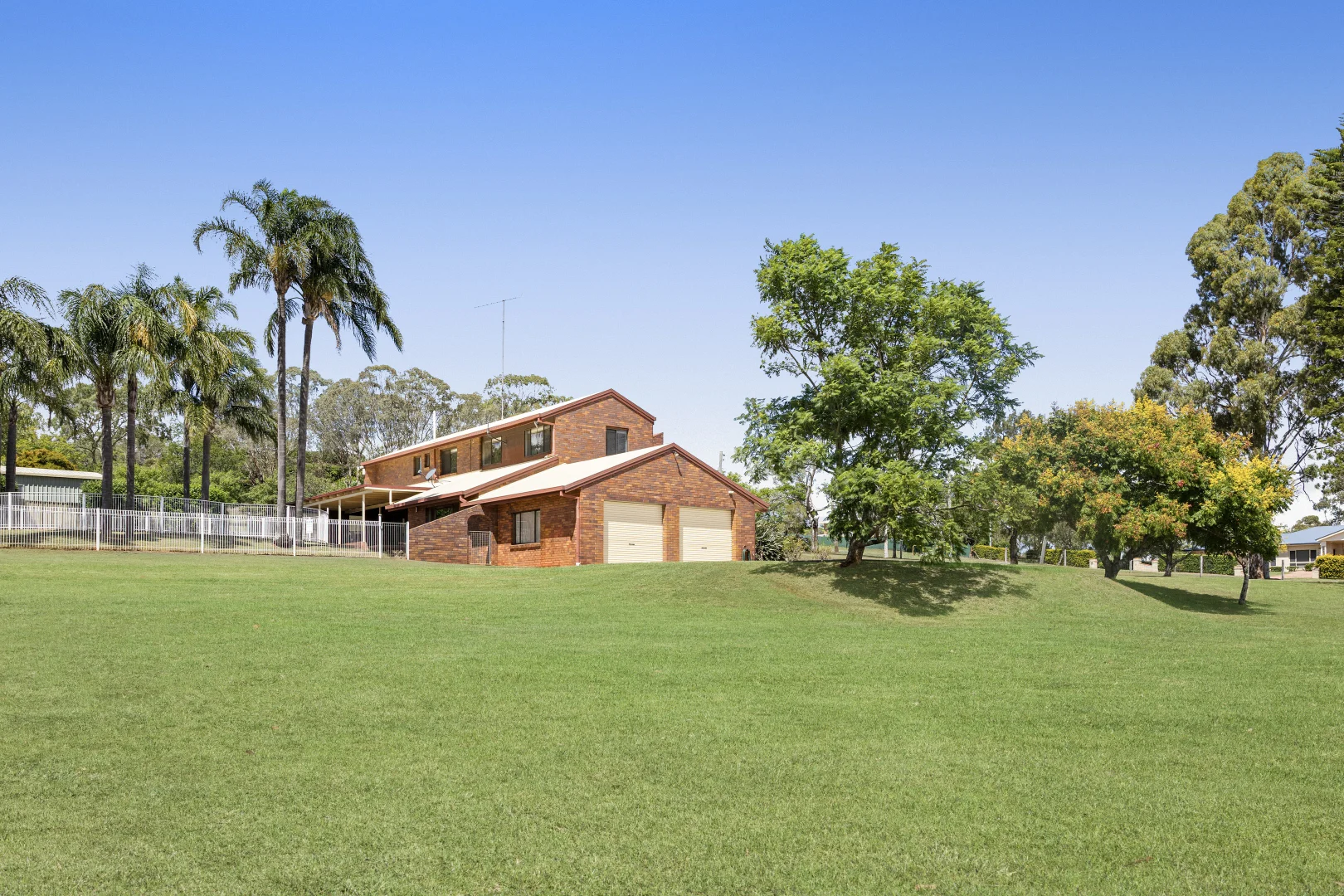 Additional image 18 of 6-8 Coverdale Crescent, Cotswold Hills QLD 4350
