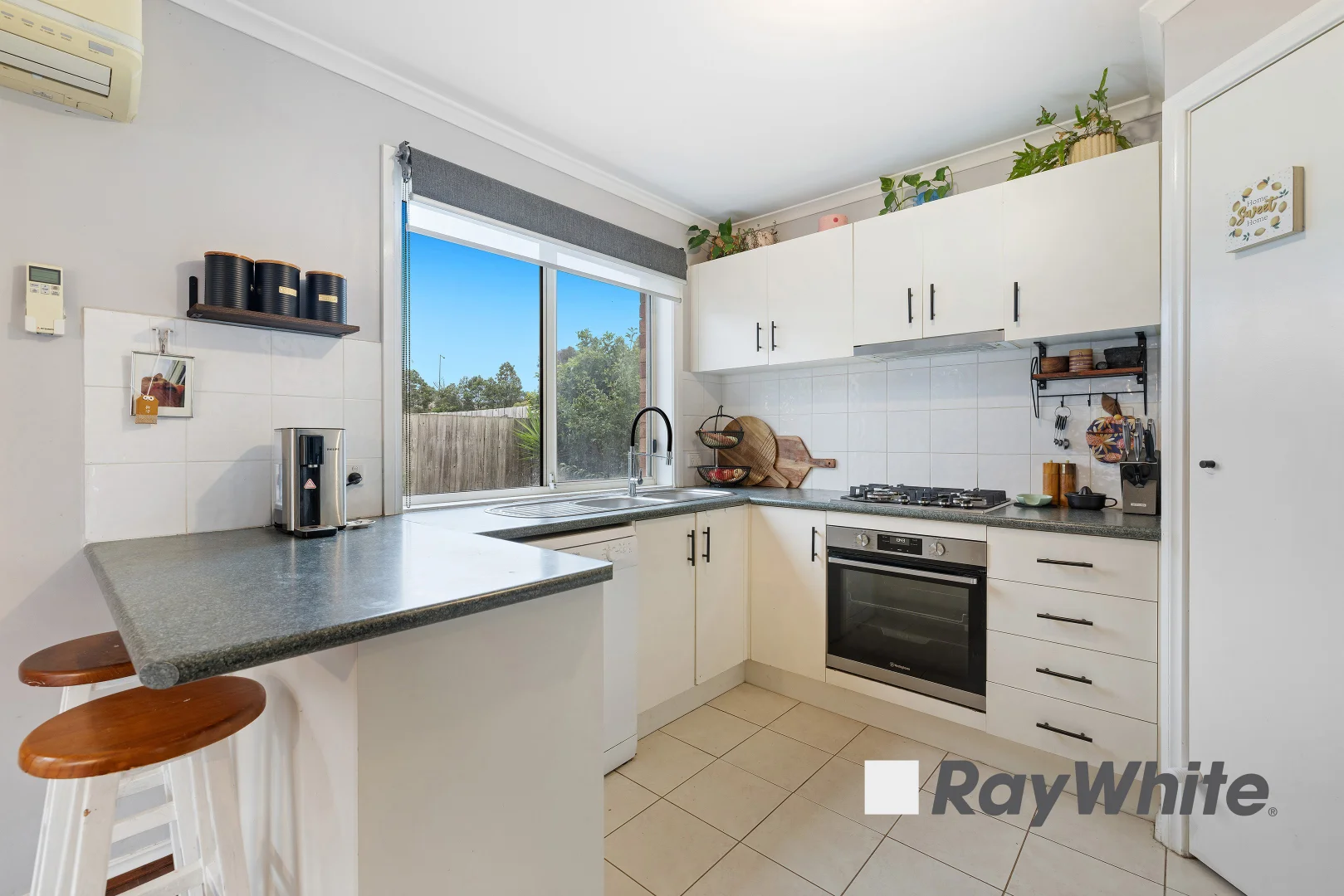 Additional image 4 of 93 Sweeney Drive, Narre Warren VIC 3805