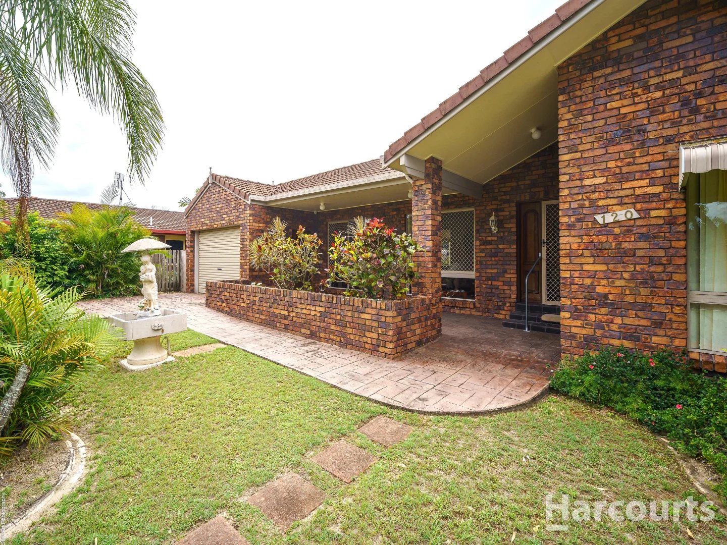 Additional image 5 of 120 Truro Street, Torquay QLD 4655