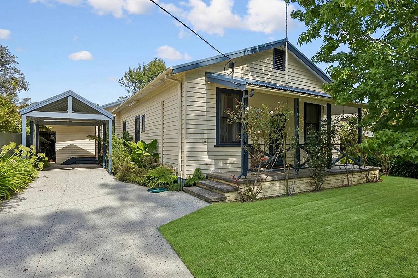27 Park Avenue, Eildon VIC 3713