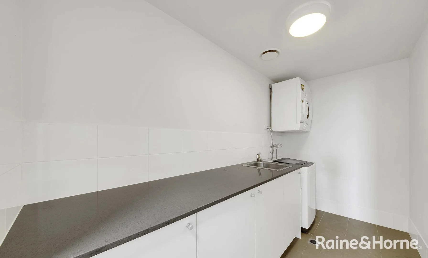 Additional image 12 of 61/30 Goondoon Street, Gladstone Central QLD 4680