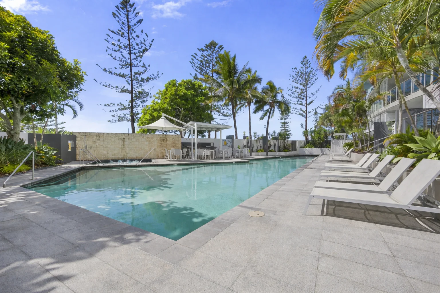 1003/438 Marine Parade, Biggera Waters QLD 4216