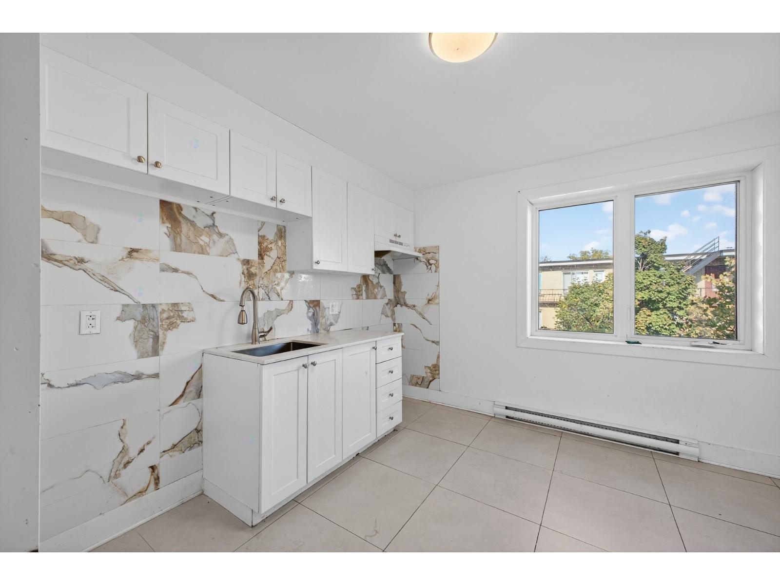 4027 Rue Jean-Talon E.