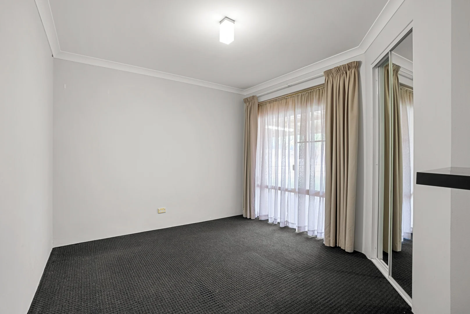 Additional image 15 of 16 Brignell Gardens, Parmelia WA 6167