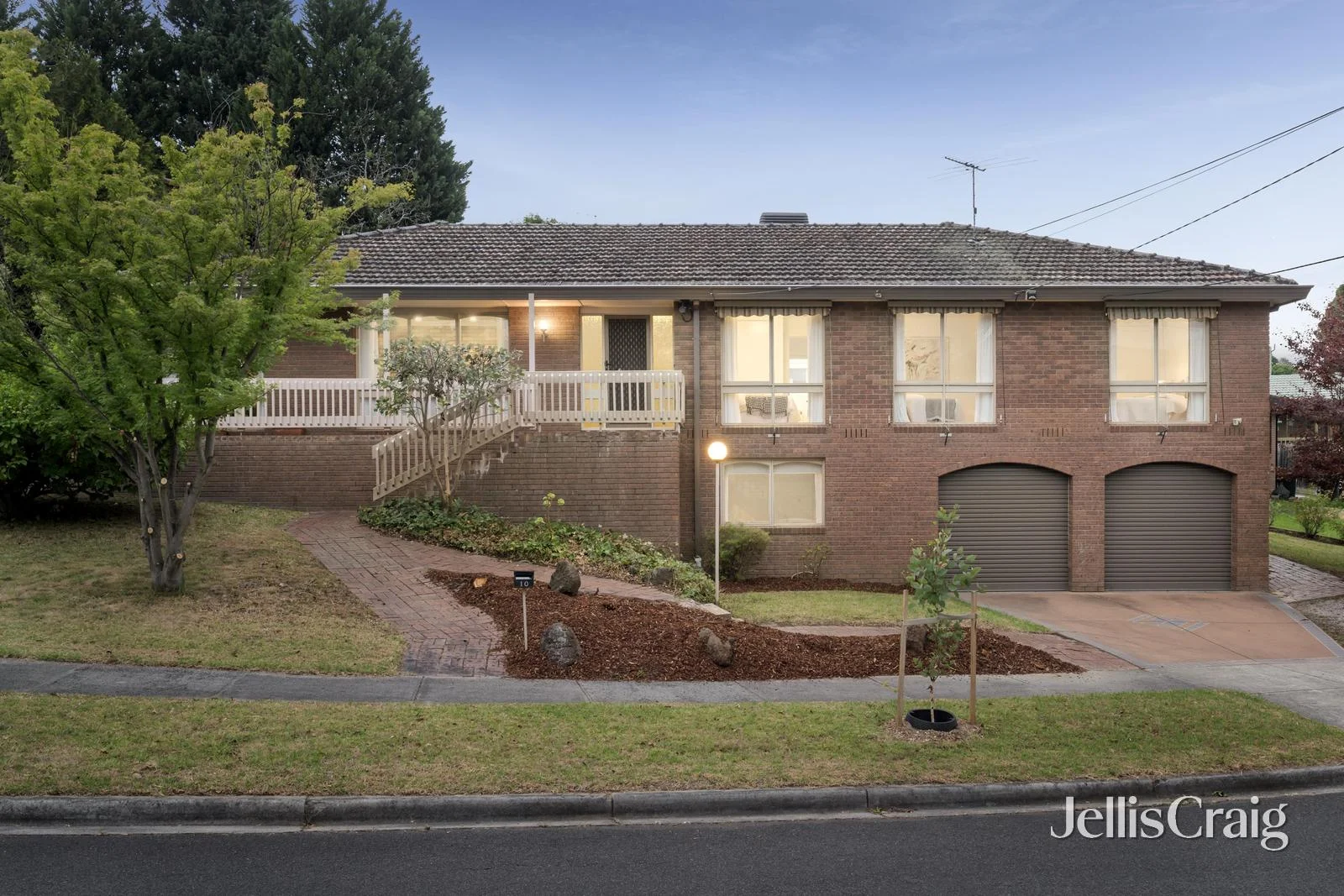 10 Sabason Court, Doncaster East VIC 3109