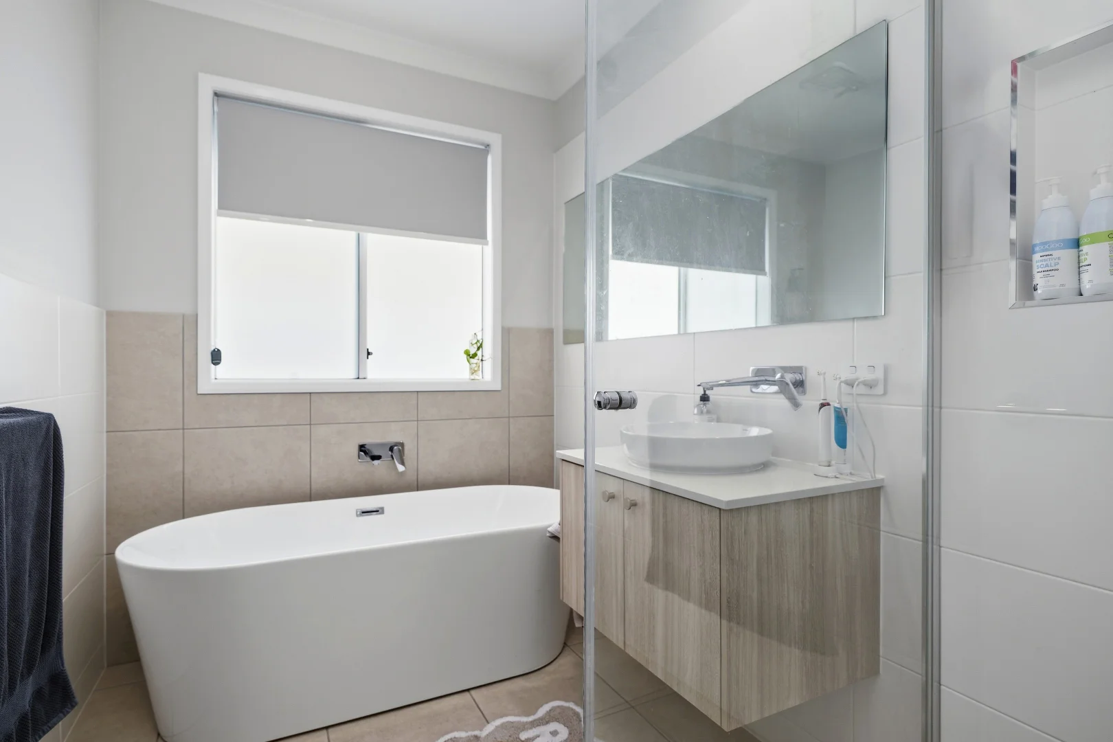 Additional image 13 of 4 Seaside Boulevard, Fern Bay NSW 2295