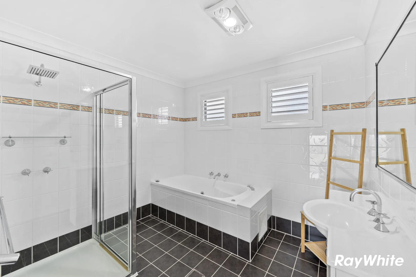 Additional image 21 of 2/28 Seaview Way, Long Beach NSW 2536