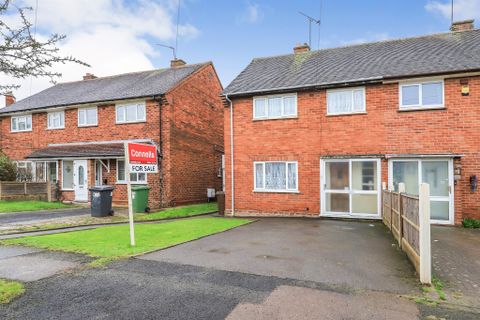 Beckbury Avenue, Warstones, Wolverhampton WV4