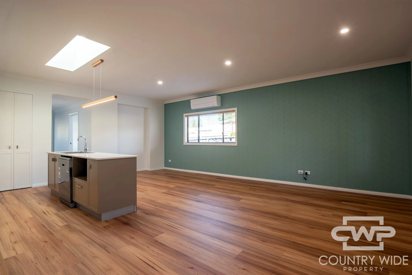 Additional image 3 of 32 Torrington Street, Glen Innes NSW 2370