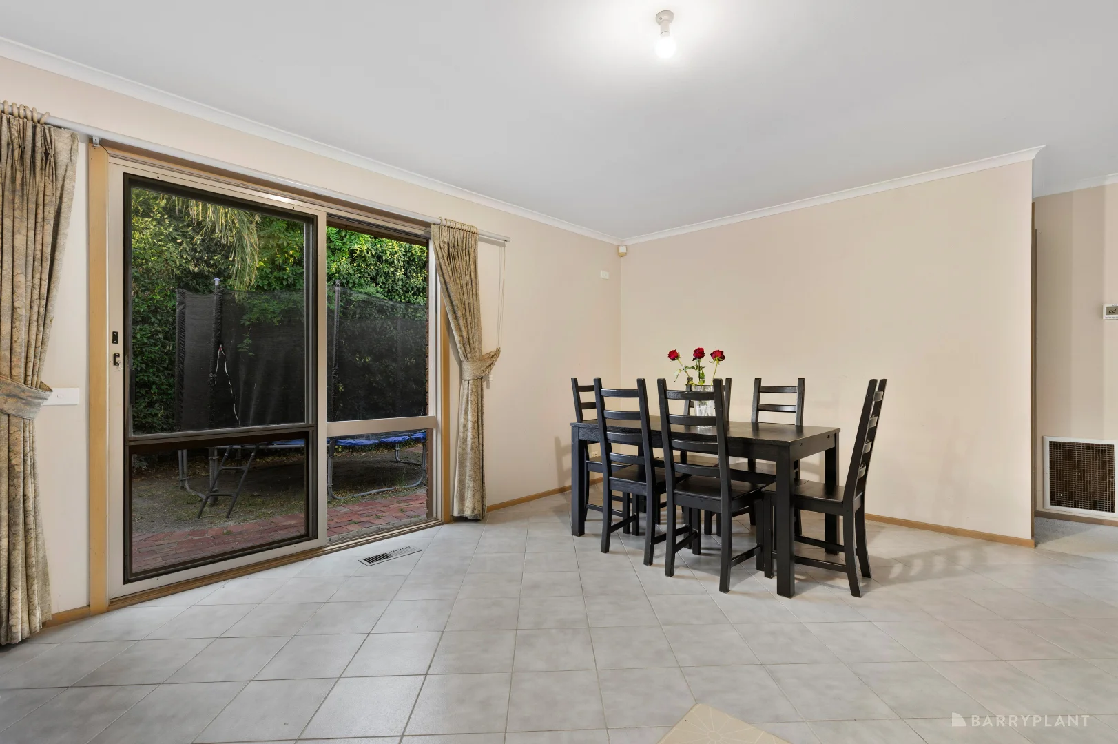 Additional image 5 of 2/5 Blanche Court, Doncaster East VIC 3109
